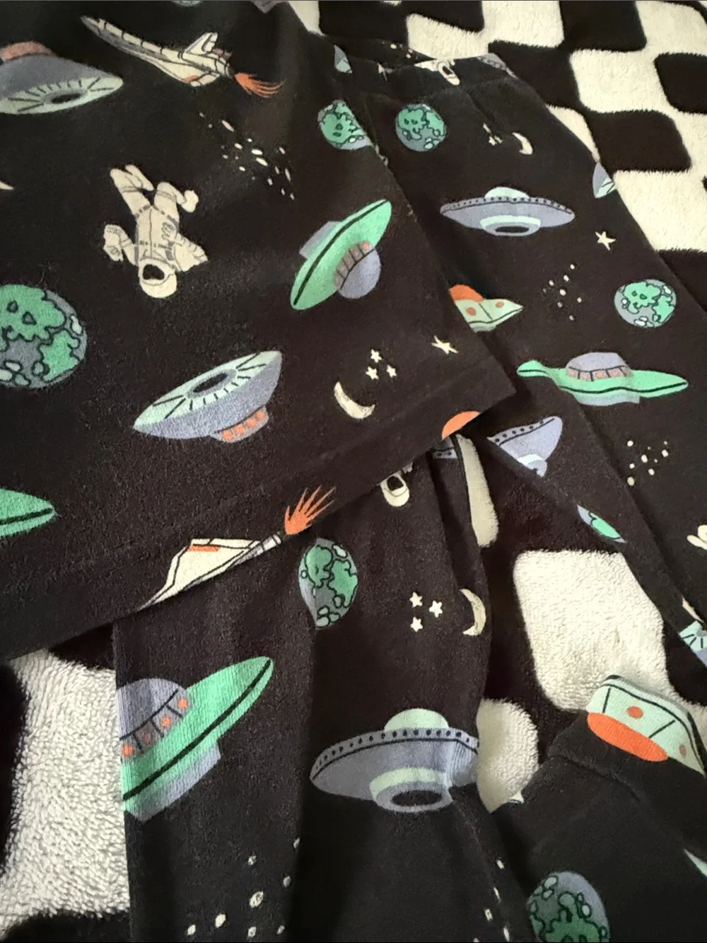 Kids Black Space UFO Pajama Set - Rocket & Astronaut Print